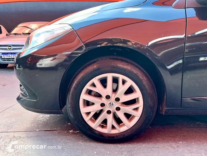 FLUENCE 2.0 Dynamique 16V