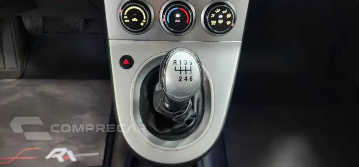 Sentra 2.0/ 2.0 Flex Fuel 16V Mec.