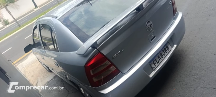ASTRA 2.0 MPFI Advantage 8V