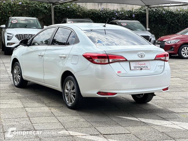 YARIS 1.5 16V FLEX SEDAN XL PLUS CONNECT MULTIDRI