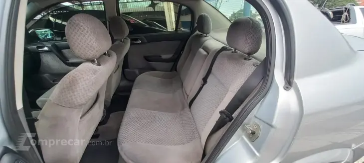 ASTRA 2.0 SFI CD Sedan 16V