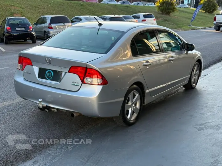 Civic Sedan LXS 1.8/1.8 Flex 16V Aut. 4p