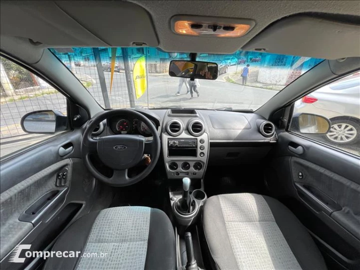 FIESTA 1.6 SE Sedan 16V