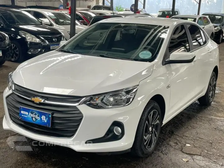 ONIX SEDAN PLUS LT 1.0 12V MANUAL