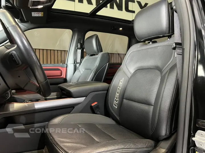 1500 5.7 V8 GASOLINA REBEL CD 4X4 AUTOMÁTICO