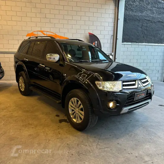 PAJERO DAKAR 3.2 HPE 4X4 7 Lugares 16V