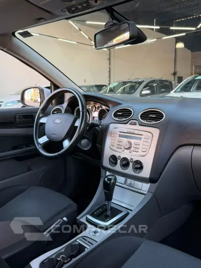 Focus Sedan 2.0 16V/2.0 16V Flex 4p Aut.