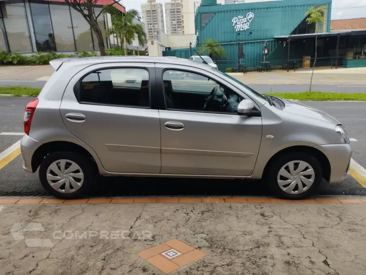 Etios Hatch 1.5 16V 4P FLEX READY AUTOMÁTICO