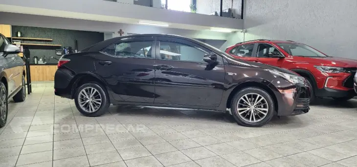 Corolla GLi Upper 1.8 Flex 16V Aut.