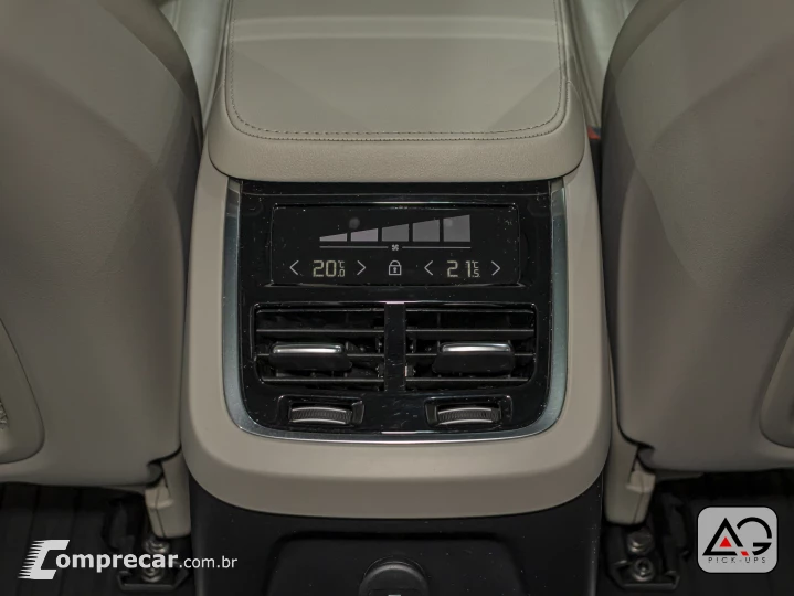 XC90 2.0 T8 Hybrid Inscription AWD Geartronic