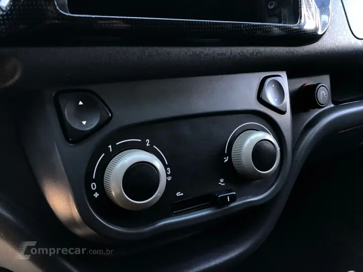 Uno 1.0 Evo Vivace 8V Flex 4P Manual