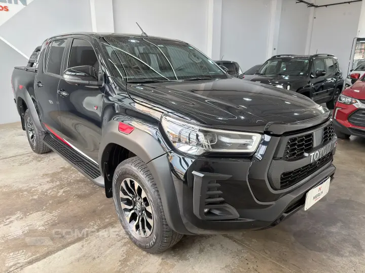 HILUX 2.8 D-4d Turbo CD Gr-s 4X4