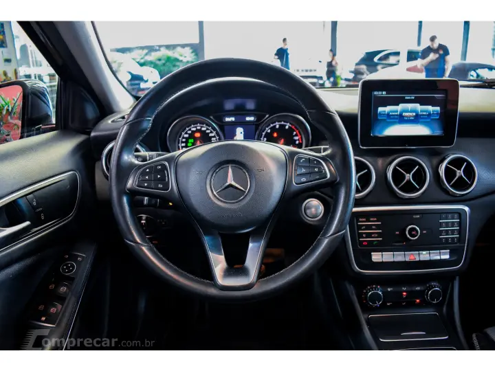 GLA 200 1.6 CGI FLEX STYLE 7G-DCT