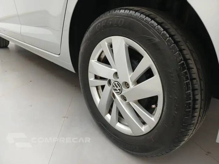 POLO 1.0 170 TSI COMFORTLINE AUTOMÁTICO