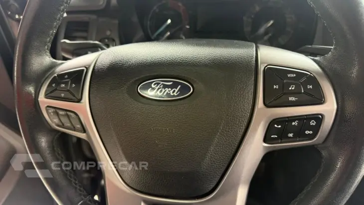 FORD RANGER 2.2 BLACK 4X2 CD 16V