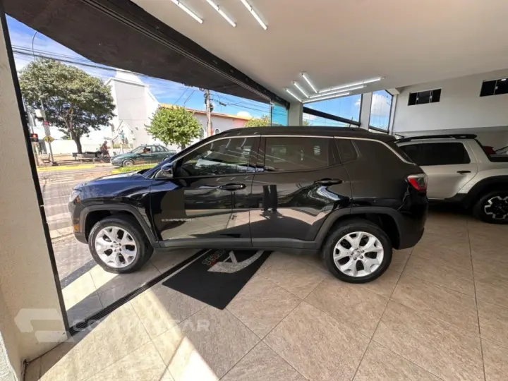 COMPASS 2.0 16V DIESEL LONGITUDE 4X4 AUTOMÁTICO