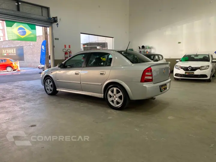 Astra 2.0 Mpfi Elite 8V Flex 4P Automático