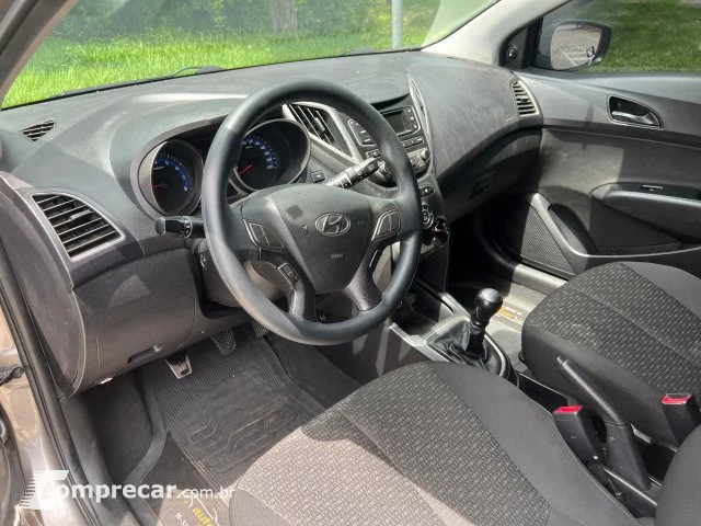 HB20 - 1.0 COMFORT 12V 4P MANUAL