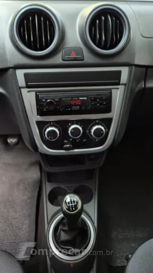 SAVEIRO 1.6 MI CE 8V G.V