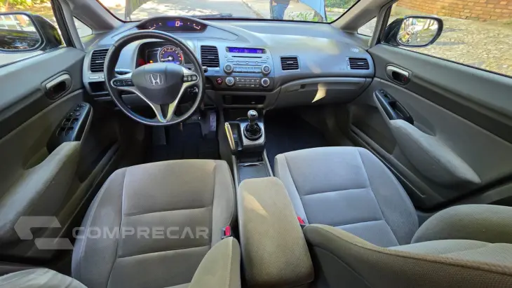 CIVIC 1.8 LXL 16V