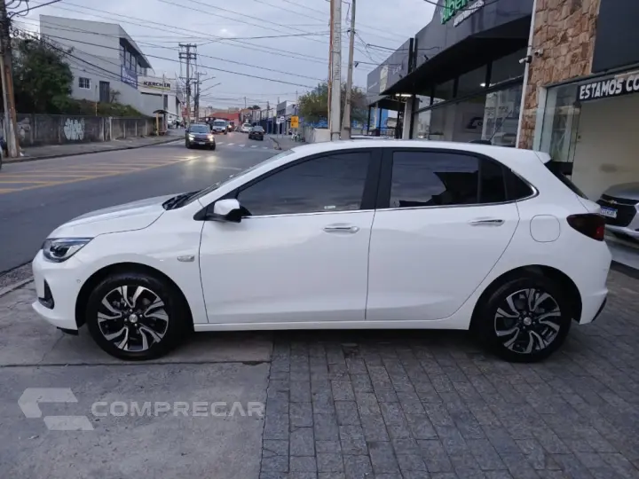 ONIX 1.0 TURBO FLEX PREMIER AUTOMÁTICO