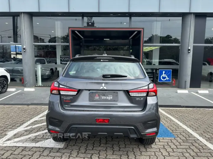 OUTLANDER 2.0 Mivec Sport GLS