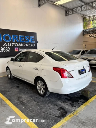 NISSAN VERSA 1.6 SL 16V