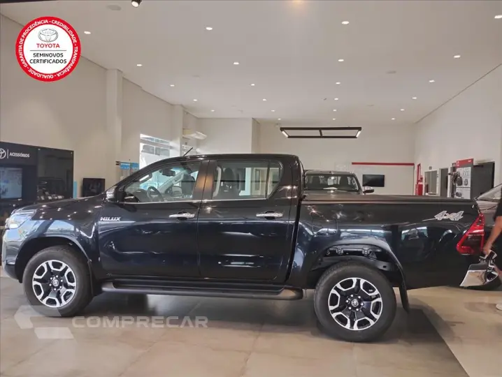 HILUX 2.8 D-4D TURBO DIESEL CD SRX 4X4 AUTOMÁTICO