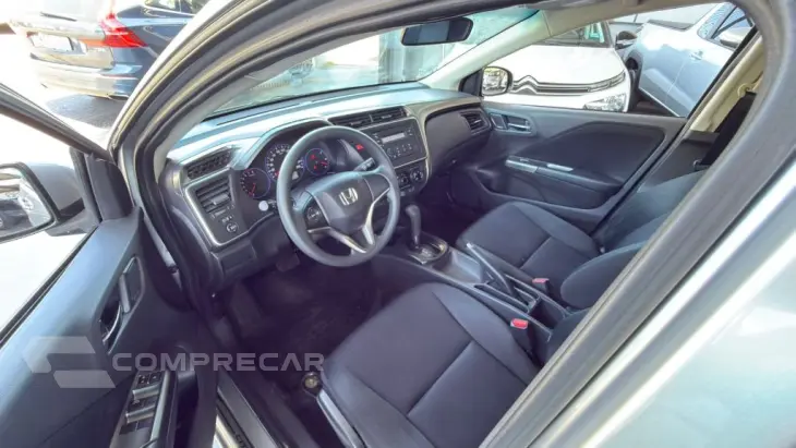 CITY Sedan LX 1.5 Flex 16V 4p Aut.