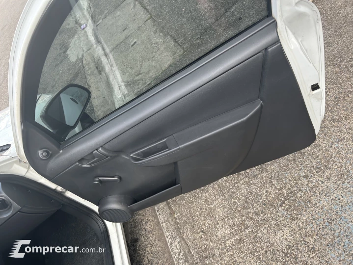 CELTA 1.0 MPFI LS 8V