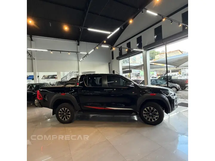 HILUX 2.8 D-4D TURBO DIESEL CD GR-S 4X4 AUTOMÁTICO