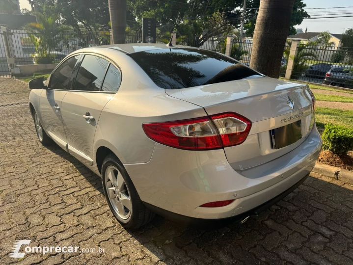 FLUENCE 2.0 Dynamique 16V