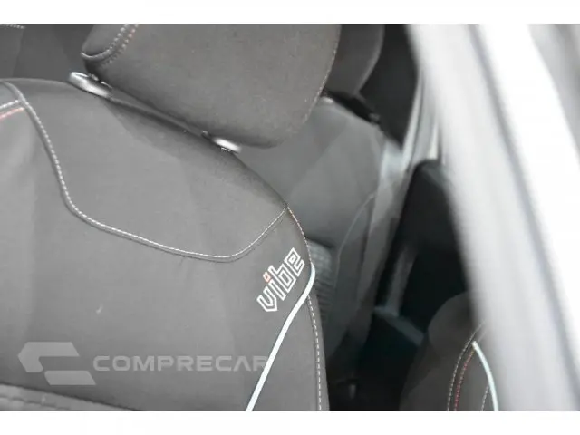 SANDERO - 1.0 12V SCE EXPRESSION 4P MANUAL