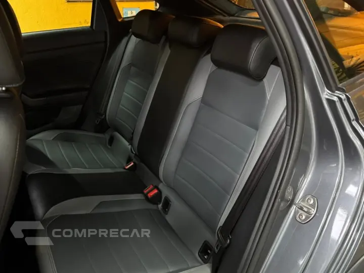 NIVUS 1.0 200 TSI TOTAL FLEX HIGHLINE AUTOMÁTICO