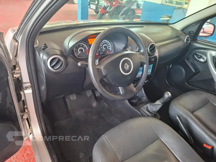 Sandero 1.6 EXPRESSION 8V FLEX 4P MANUAL