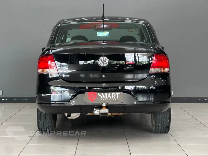 VOYAGE 1.0 MI 8V FLEX 4P MANUAL