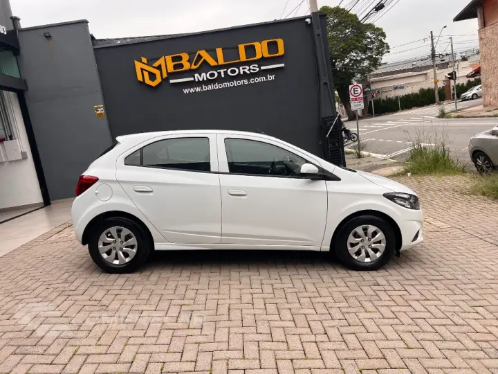 ONIX HATCH LT 1.0 8V FlexPower 5p Mec.