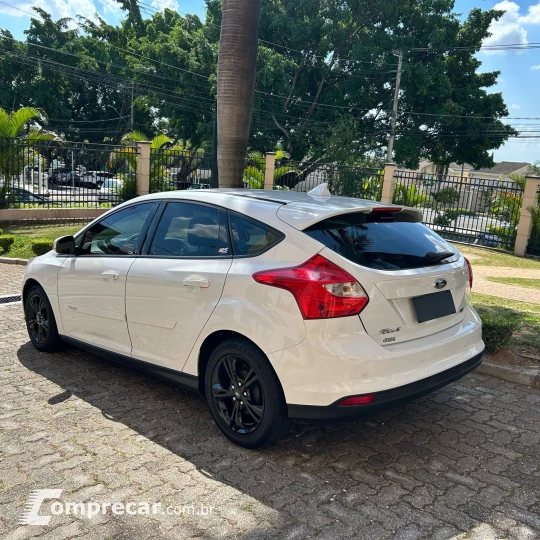 FOCUS 1.6 8V