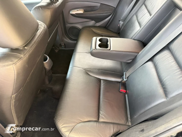 CITY Sedan EXL 1.5 Flex  16V 4p Aut.