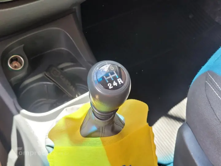 Grand Siena ATTRACTIVE 1.0 Flex 8V 4p