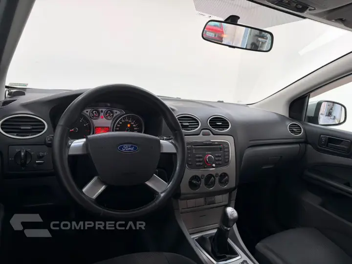 FOCUS 1.6 SE Sedan 16V