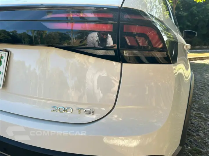 NIVUS 1.0 200 TSI TOTAL FLEX COMFORTLINE AUTOMÁTI