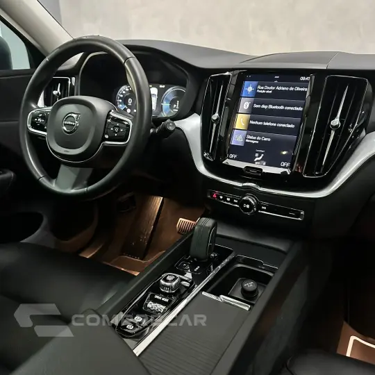XC 60 T-8 MOMENTUM 2.0 (Híbrido)