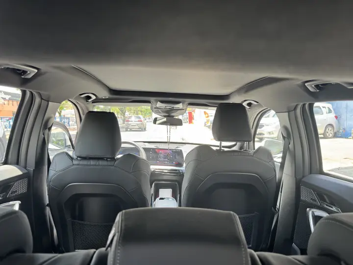 X1 2.0 16V Turbo Sdrive20i M Sport