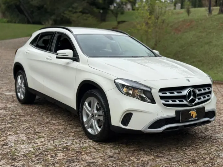 GLA 200 Style 1.6 TB 16V/Flex Aut.