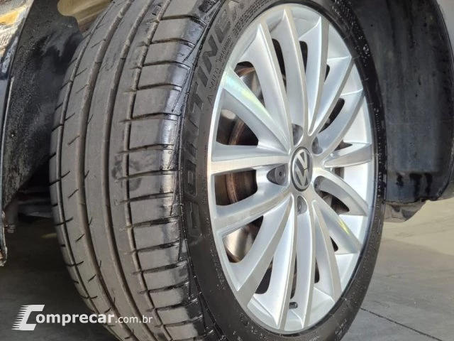 JETTA - 2.0 TSI HIGHLINE 200CV 4P TIPTRONIC