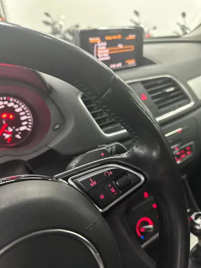 Q3 1.4 TFSI Ambition S Tronic