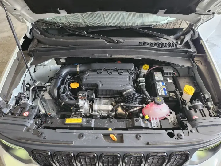 RENEGADE 1.3 T270 TURBO FLEX ALTITUDE AT6 SPORT