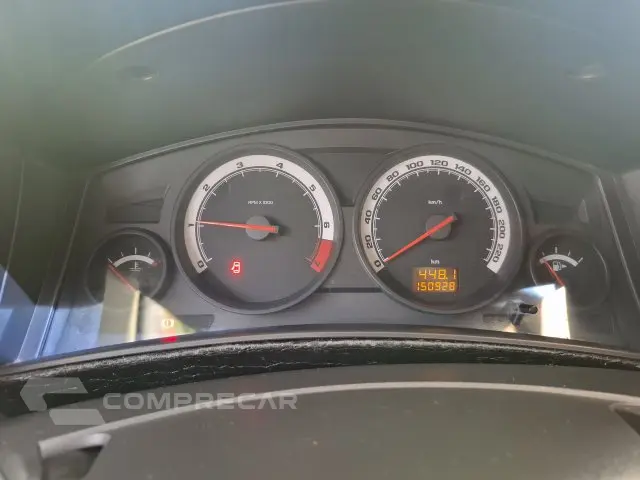 VECTRA SEDAN - 2.0 MPFI EXPRESSION 8V 140CV 4P MANUAL