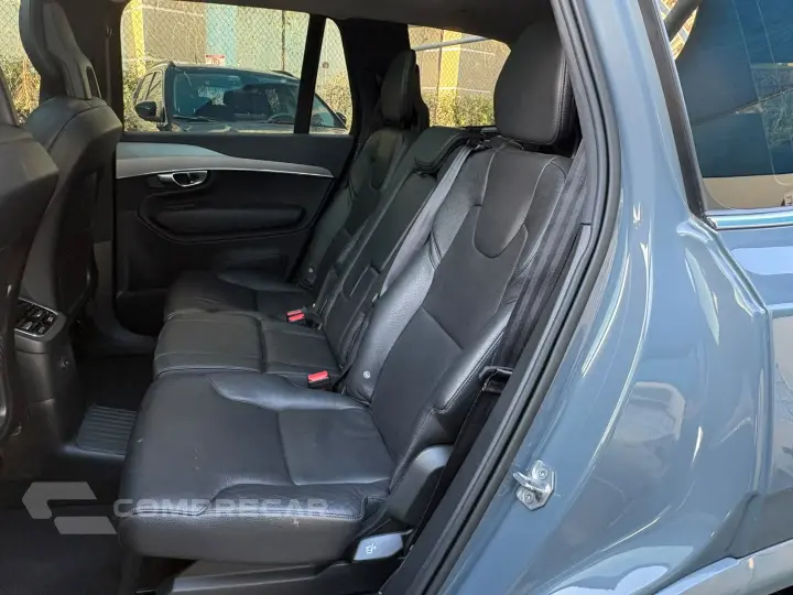 XC90 2.0 T8 Hybrid Momentum AWD Geartronic